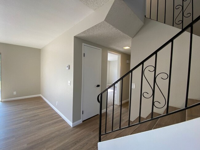 Building Photo - Remodeled 3 Bedroom Home in Oceanside!