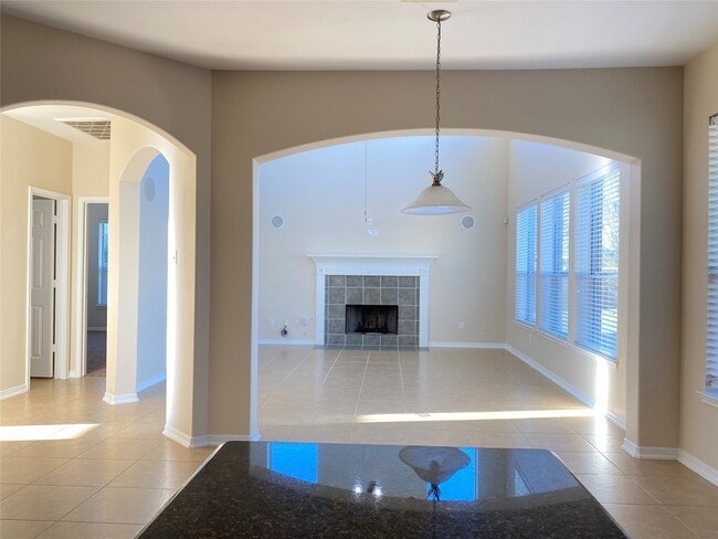 Building Photo - 10930 Reston Point Dr