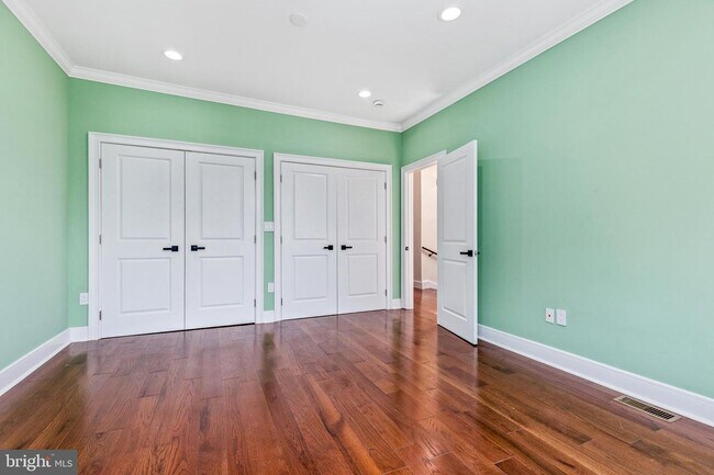 Building Photo - 36 U St NW