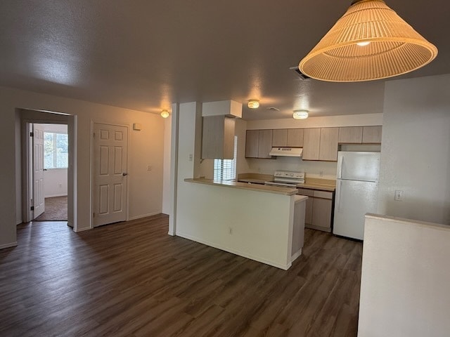 Building Photo - 553 S Workland Ln