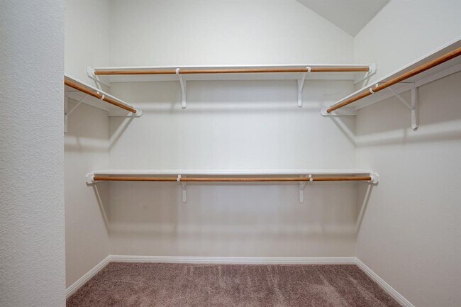 Building Photo - 673 Nautical Lp