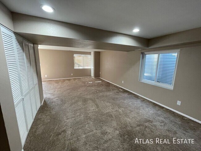 Building Photo - 4707 Laramie Sky Dr