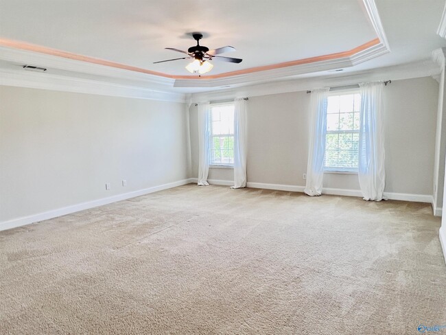Building Photo - 104 Woodvale Dr