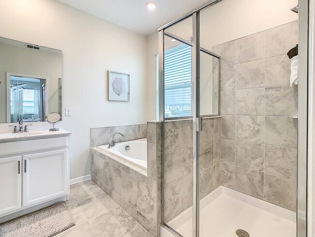 Building Photo - 1147 Drop Ln