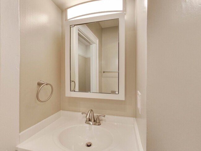 Building Photo - 159 Dolores St