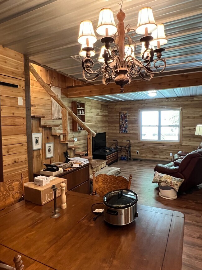 Building Photo - 5637 FM 813