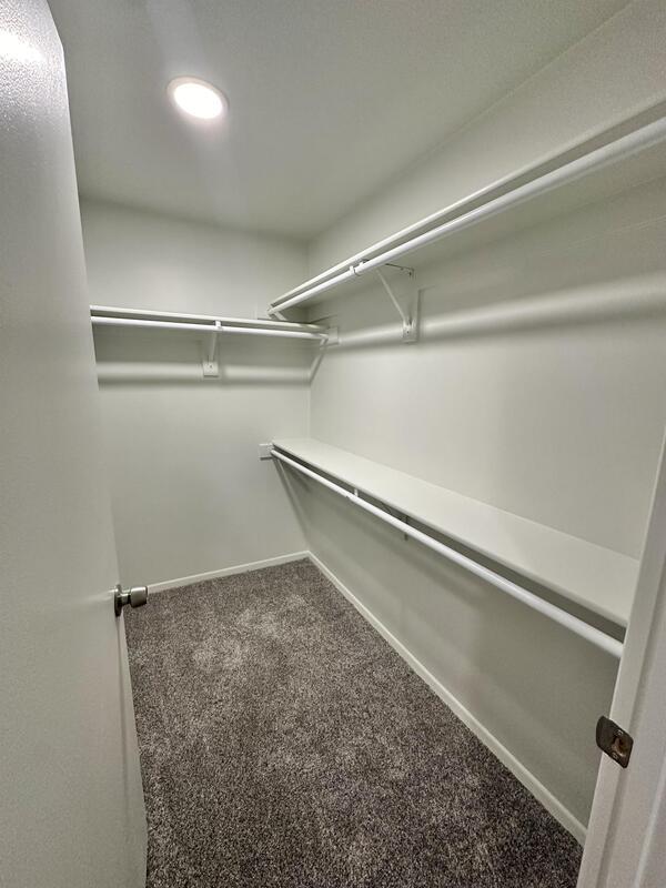 Building Photo - 7488 Silver Cir