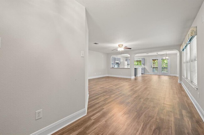 Building Photo - 11312 Crest Meadow Ln