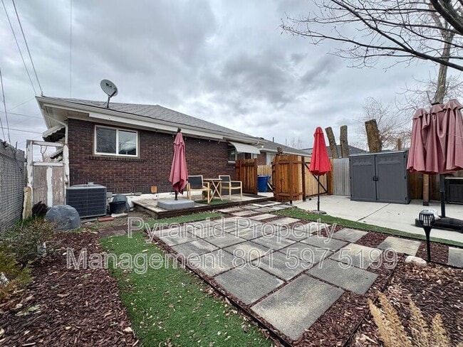 Building Photo - 578 E 1700 S