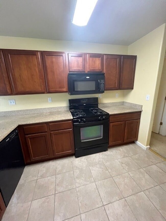 Building Photo - Coming Soon!