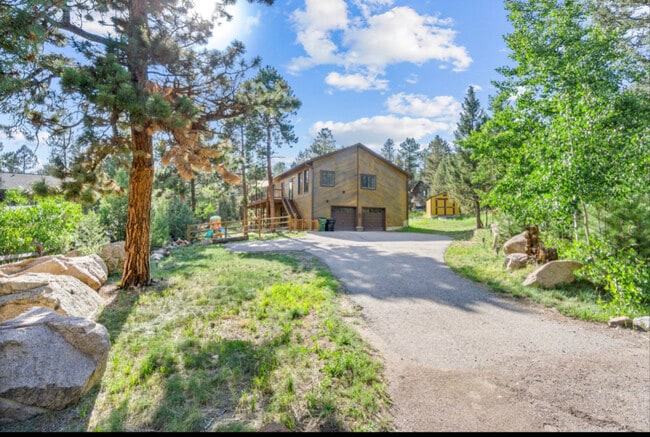 Building Photo - 30540 Rand Rd