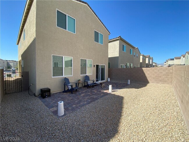 Building Photo - 1110 Cactus Needle Ave