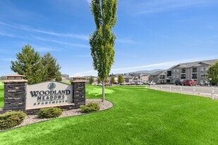 Building Photo - Woodland Meadows