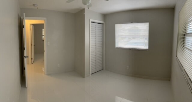 Building Photo - 2 Bedroom in Fort Lauderdale