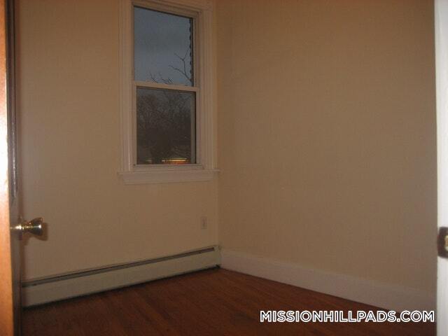 Building Photo - 1953 Columbus Ave