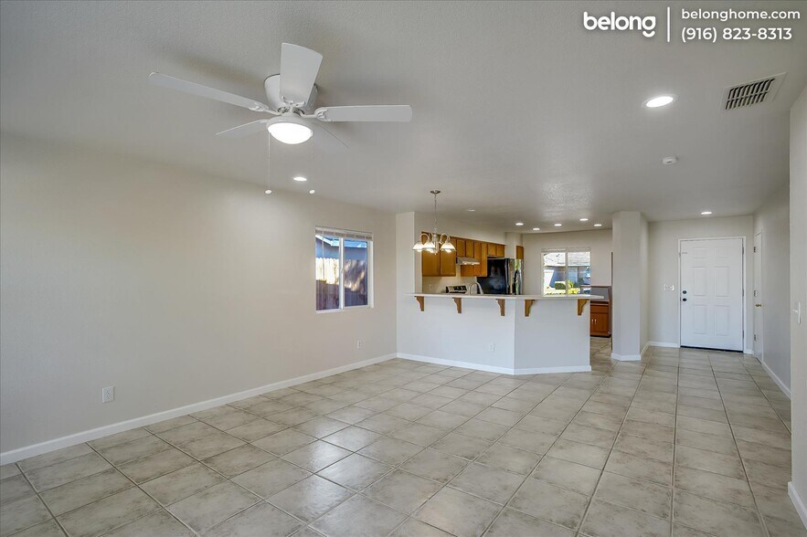 Building Photo - 4296 Aubergine Way