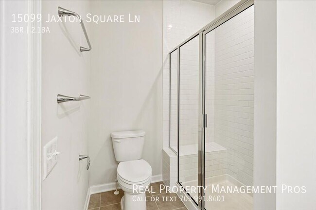 Building Photo - 15099 Jaxton Sq Ln
