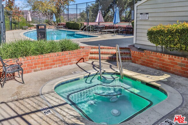 Building Photo - 4204 Flintlock Ln