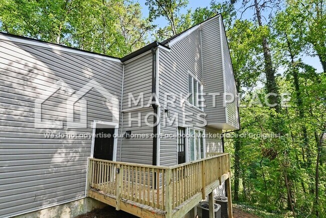 Building Photo - 1200 Mohican Trail