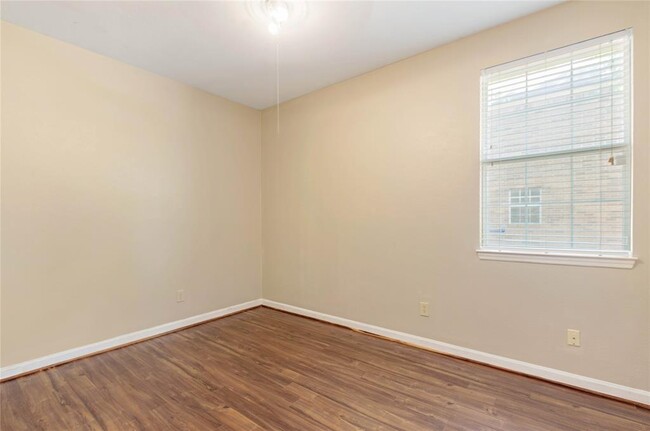 Building Photo - 54 S Summer Cloud Dr