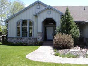 Building Photo - 1113 Angus Ct