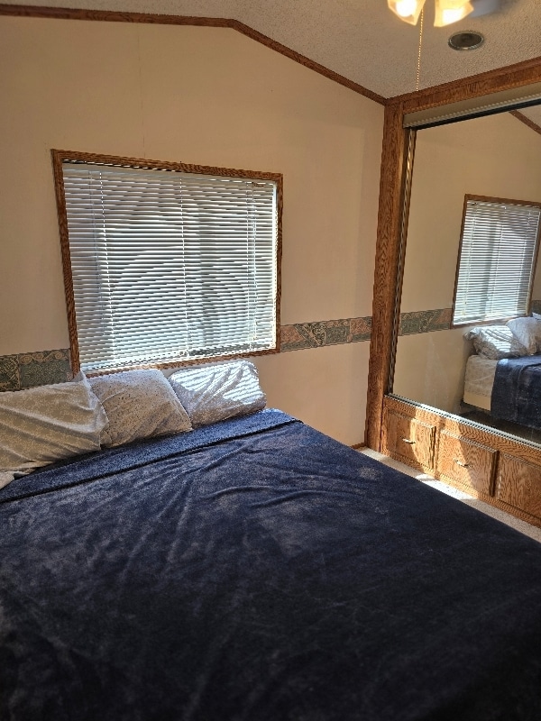 Building Photo - 4909 W Front Ave