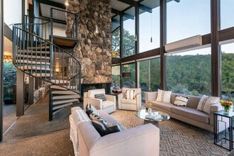 Building Photo - 17389 Mallard Dr
