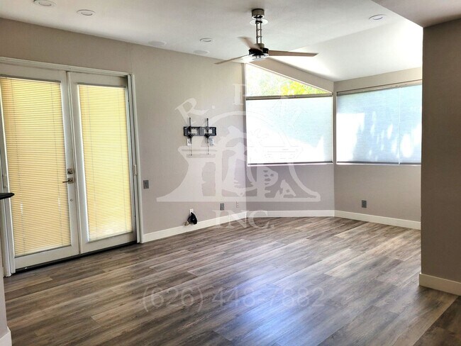 Building Photo - 13104 Glen Ct