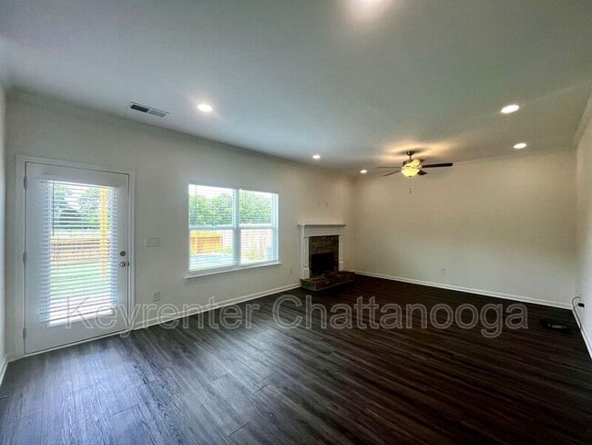 Building Photo - 6810 Dharma Lp