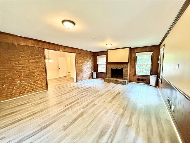 Building Photo - 3463 Canadian Way
