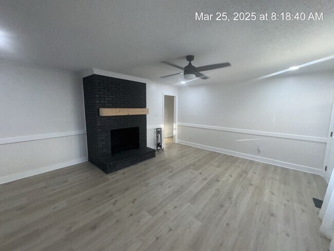 Building Photo - 3806 Airedale Ct