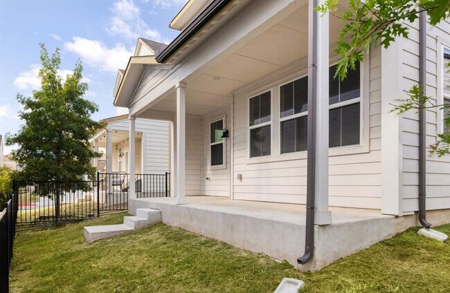 Building Photo - 7607 Eckington St