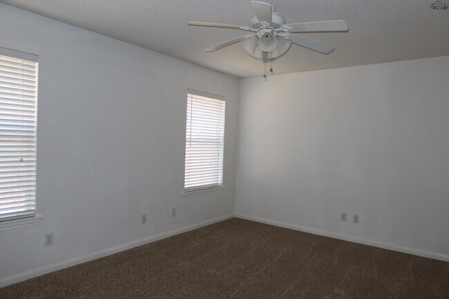 Building Photo - 5223 Air Force Dr