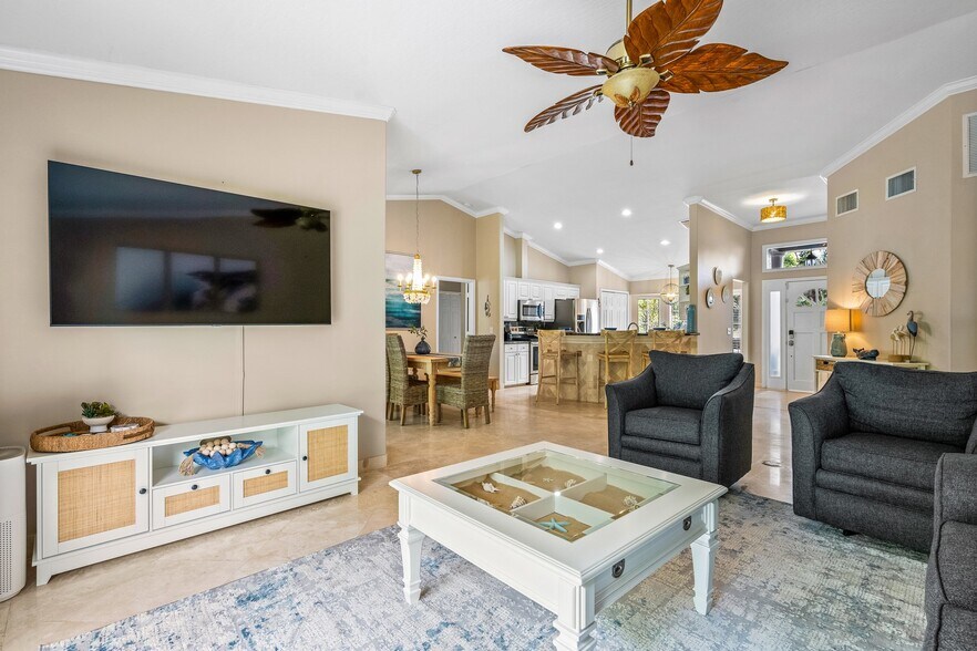 Building Photo - 2635 47th Ave