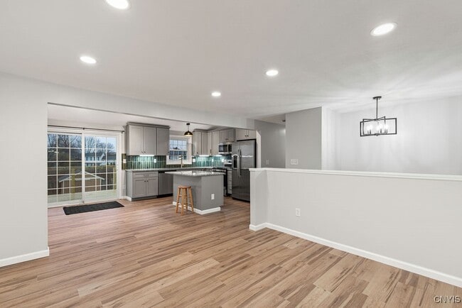 Building Photo - 7789 New Hope E