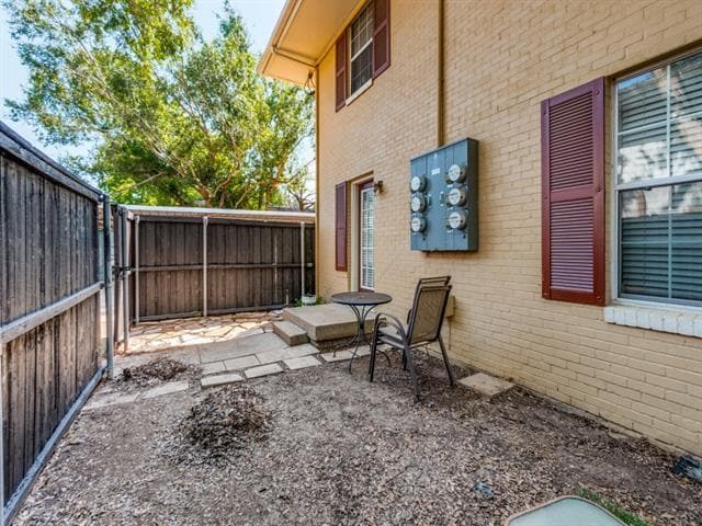Building Photo - 4708 Bradford Dr