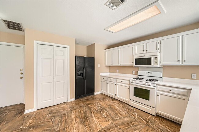 Building Photo - 2813 Single Trace Ct
