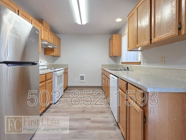 Building Photo - 2226 19th Ave