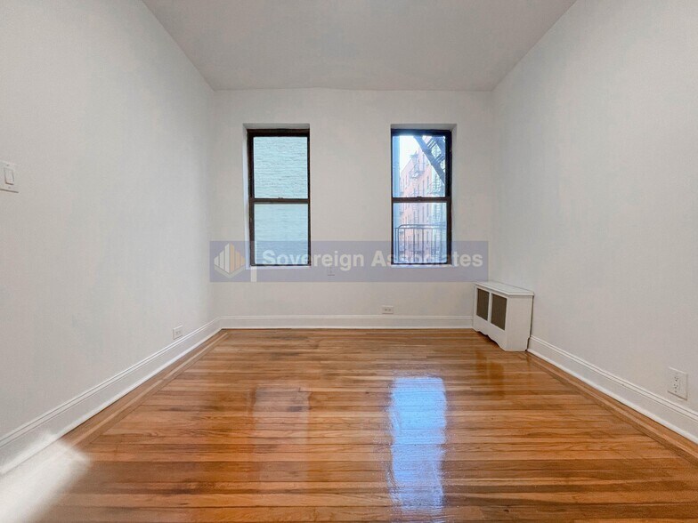 Building Photo - 106 Fort Washington Ave