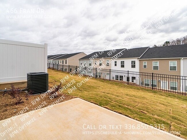 Building Photo - 466 Fran Dr