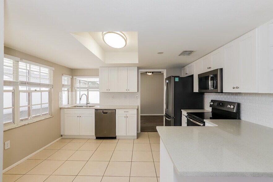 Building Photo - 4538 Swallowtail Dr