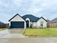 Building Photo - 1311 Oleander Dr