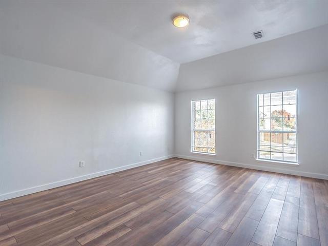 Building Photo - 10417 Forrest Dr