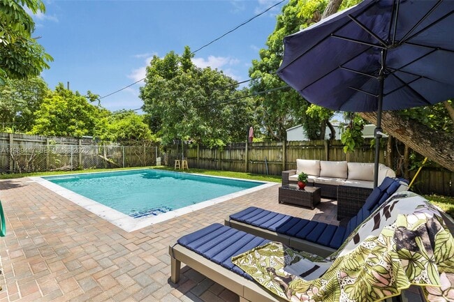 Building Photo - 1924 SW 20th St