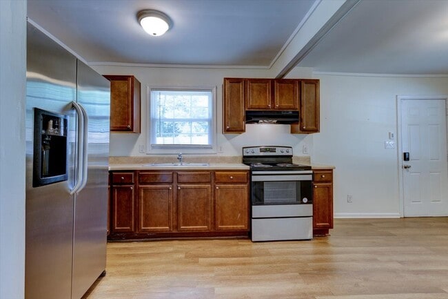 Building Photo - 2600 Revolution Pk Dr