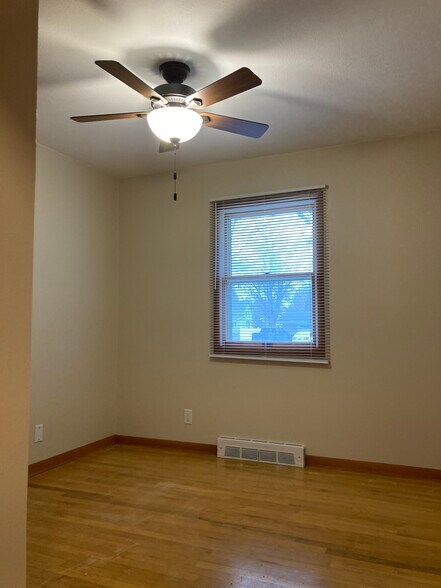 Building Photo - 1602 Chance Ct