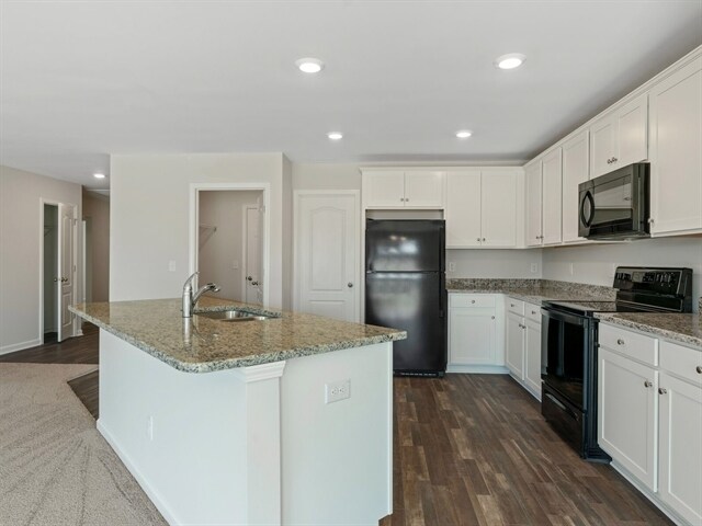 Building Photo - 7124 Cameron Trace Drive