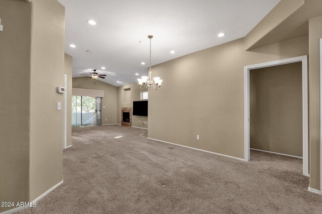 Building Photo - Welcome to this stunning 3-bedroom, 2-bath condo in the heart of McCormick Ranch!