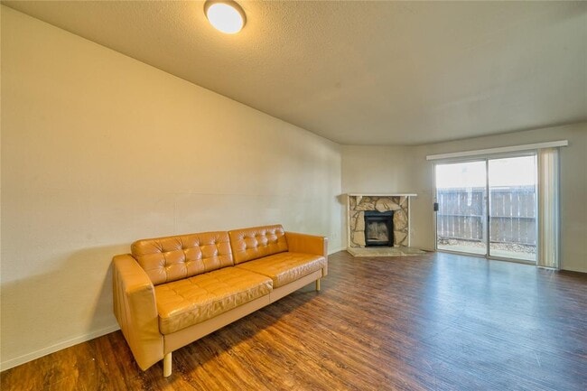 Building Photo - 6001 Reims Rd
