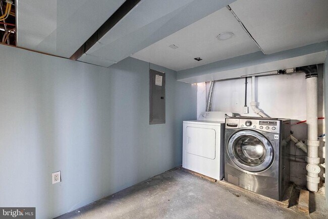 Building Photo - 602 Brandywine Blvd